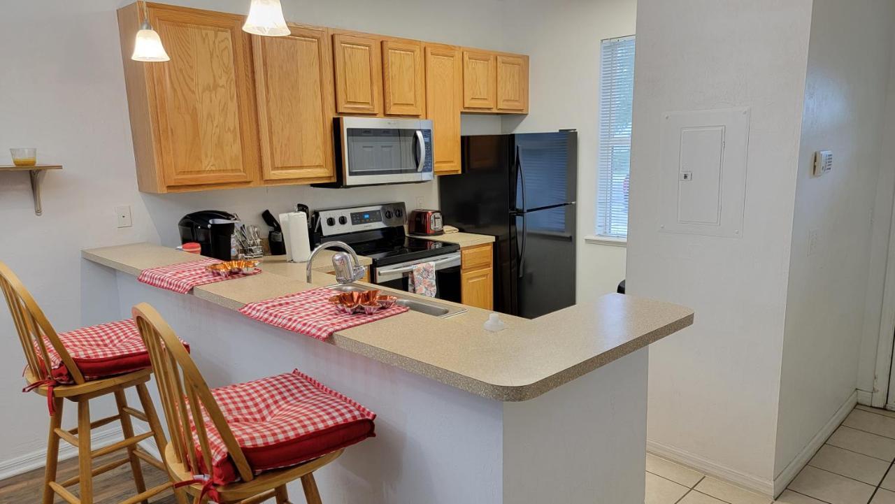 2 Master Suite Apartment Near North Florida Regional Med, Uf Health, & Mall ゲインズビル エクステリア 写真